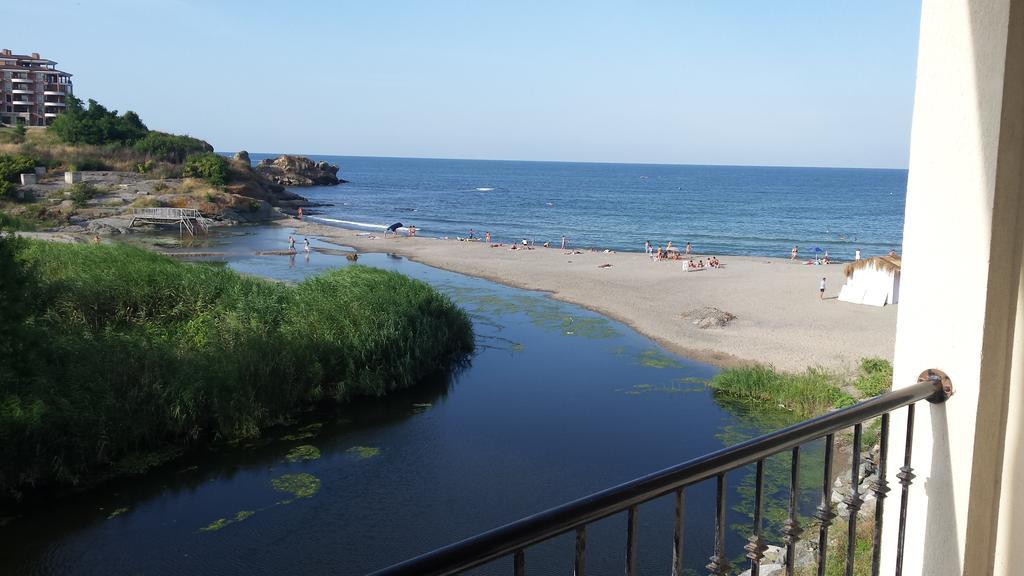 Rocamar Beach Resort Tsarevo Rum bild