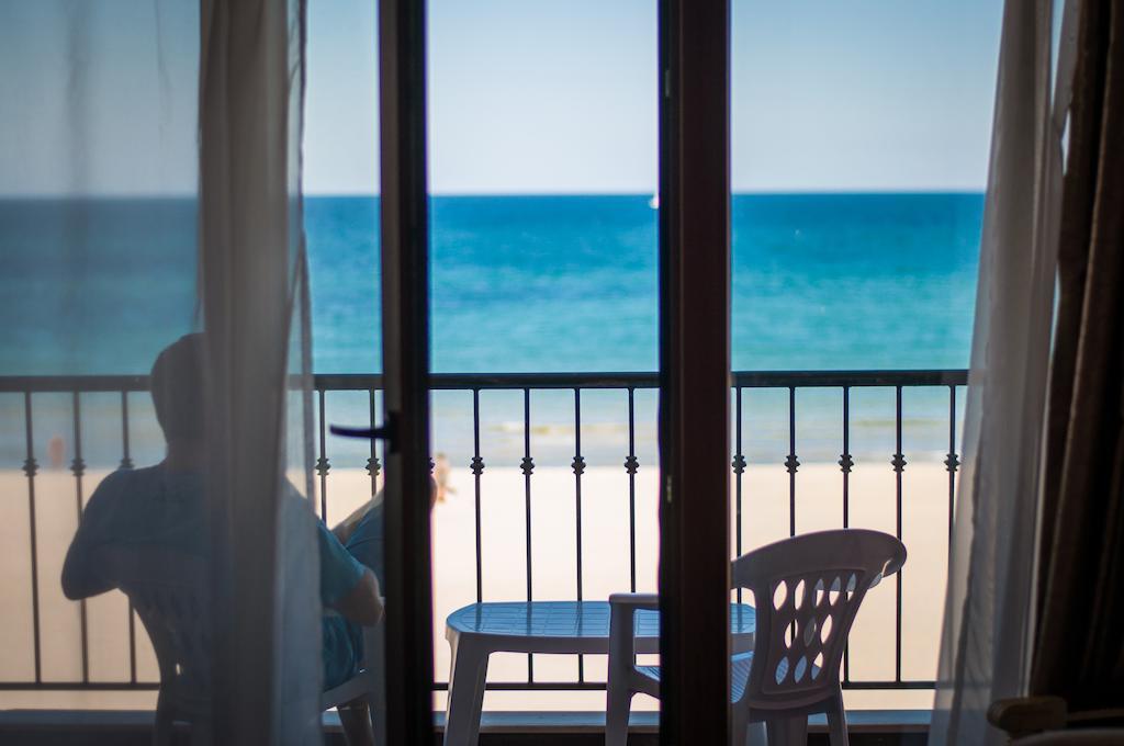 Rocamar Beach Resort Tsarevo Rum bild